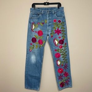 Vintage LEVI 501 DIRT ROAD DESIGN Women’s Jeans